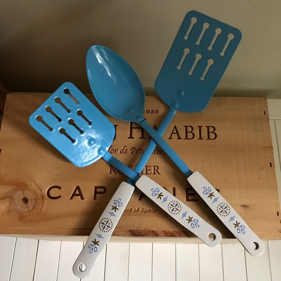 Vintage EKCO Enameled Stainless Steel Spatula Set - Picture 3 of 3